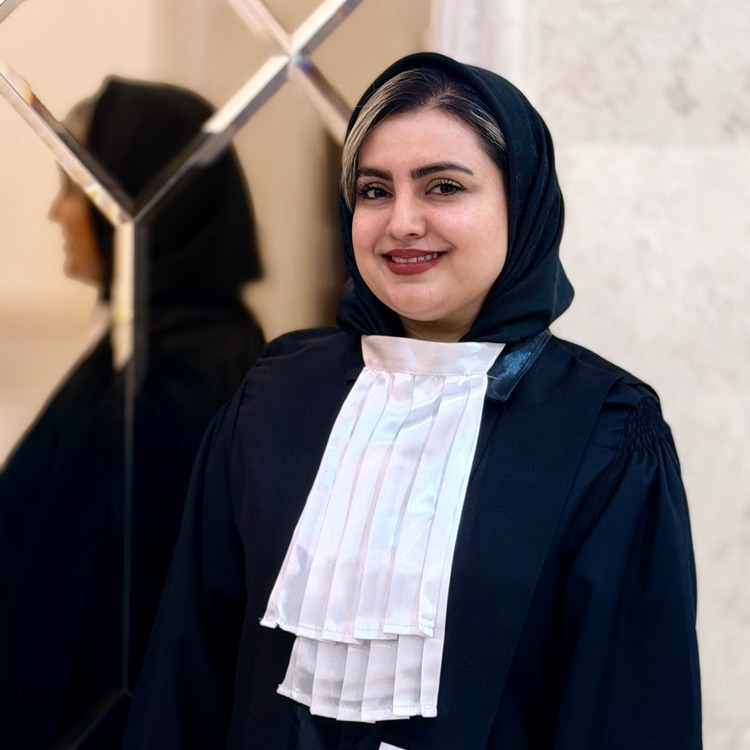 نازنین لطفعلی پور